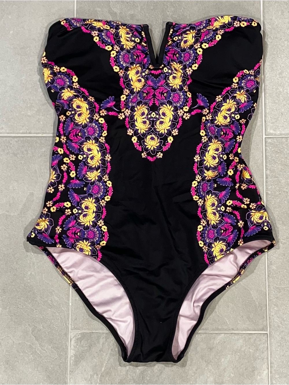 Victoria's Secret one piece bandeau cheeky scrunch back